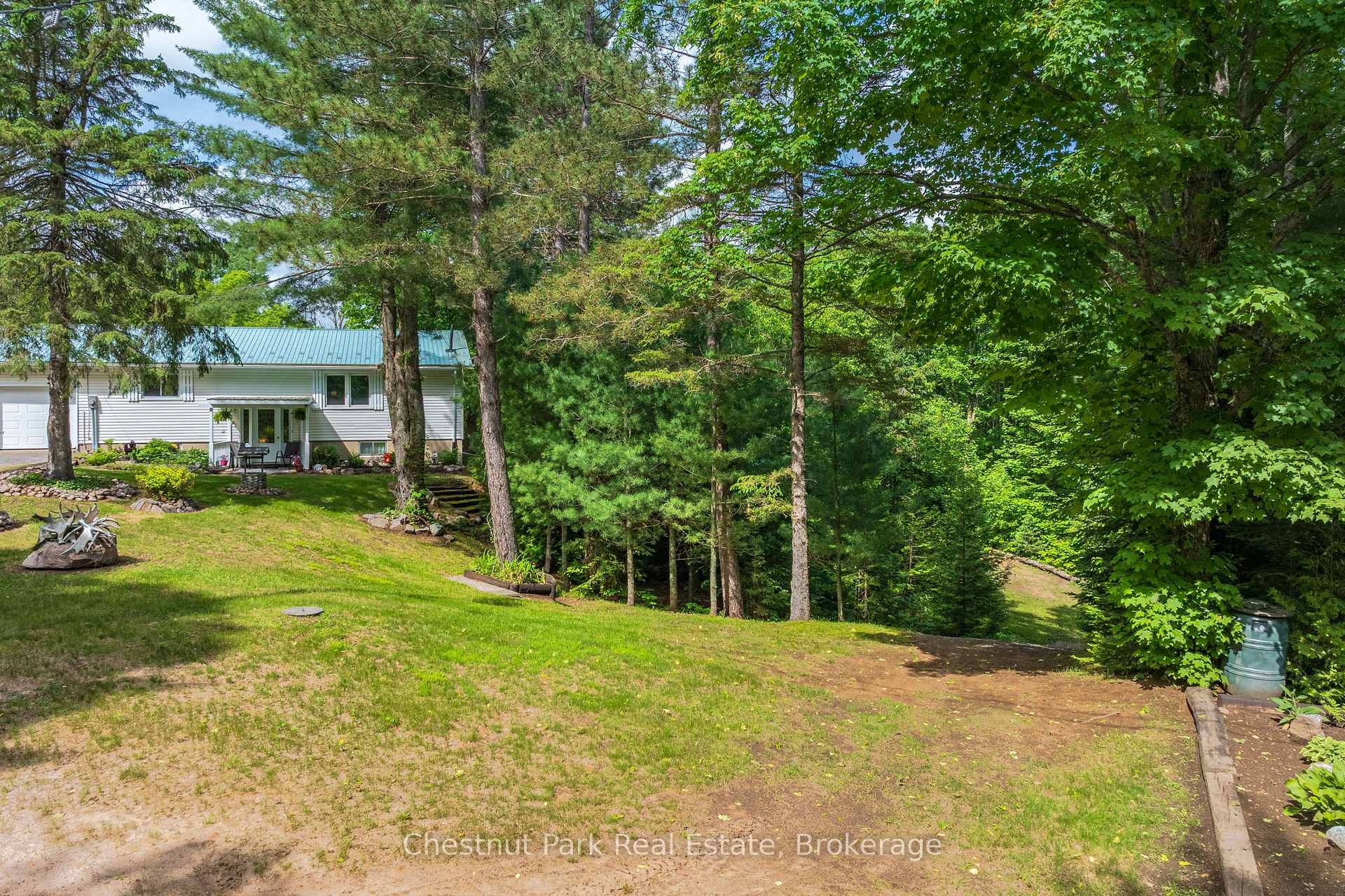 3 Bedroom Single Family Home/House's Image 42