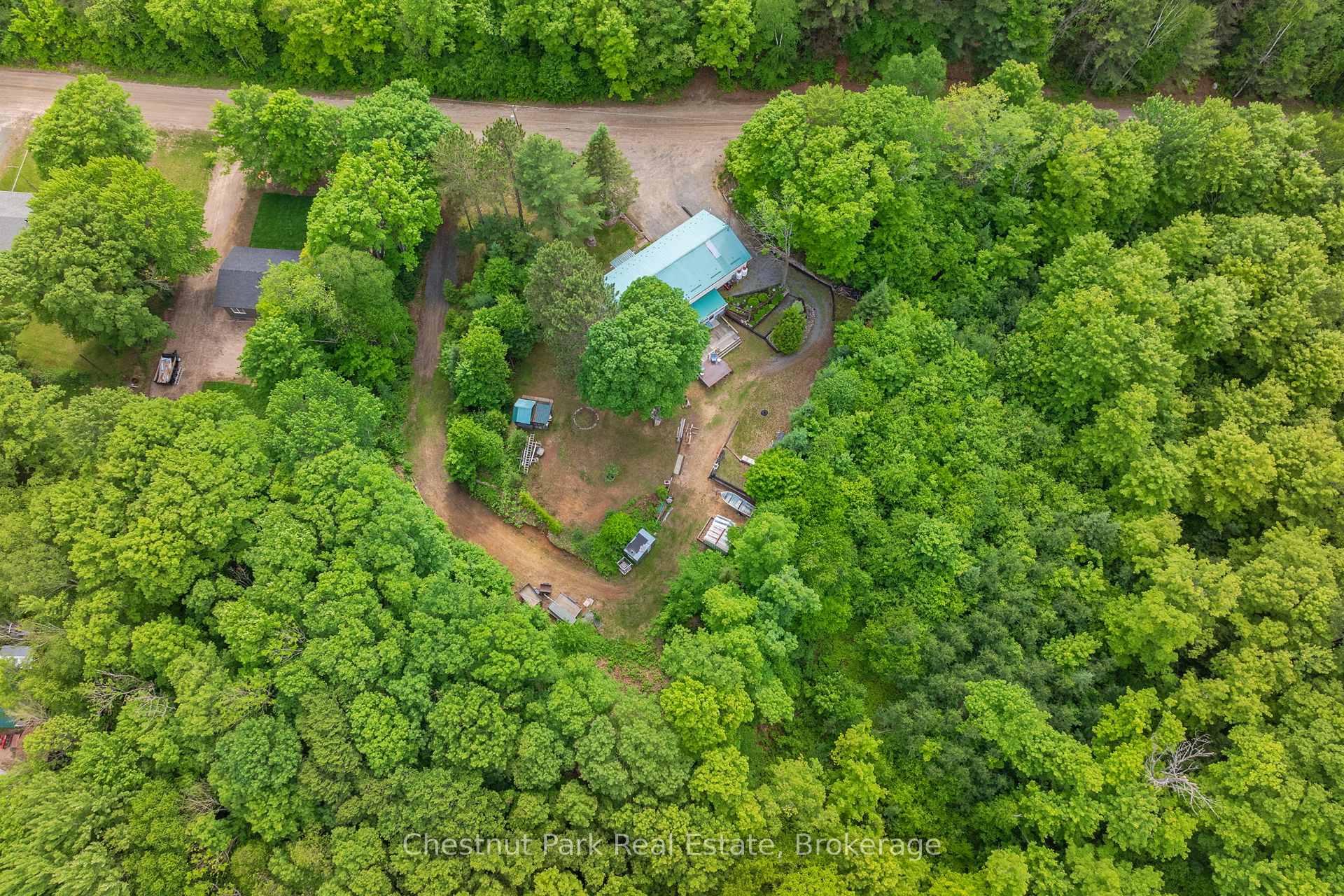 3 Bedroom Single Family Home/House's Image 37