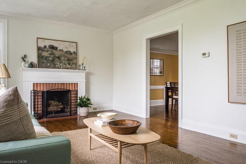 4 Bedroom Single Family Home/House's Image 7