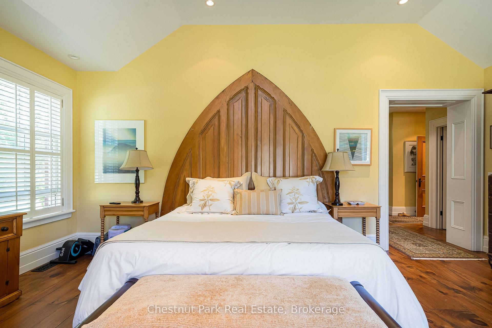 6 Bedroom Other's Image 26