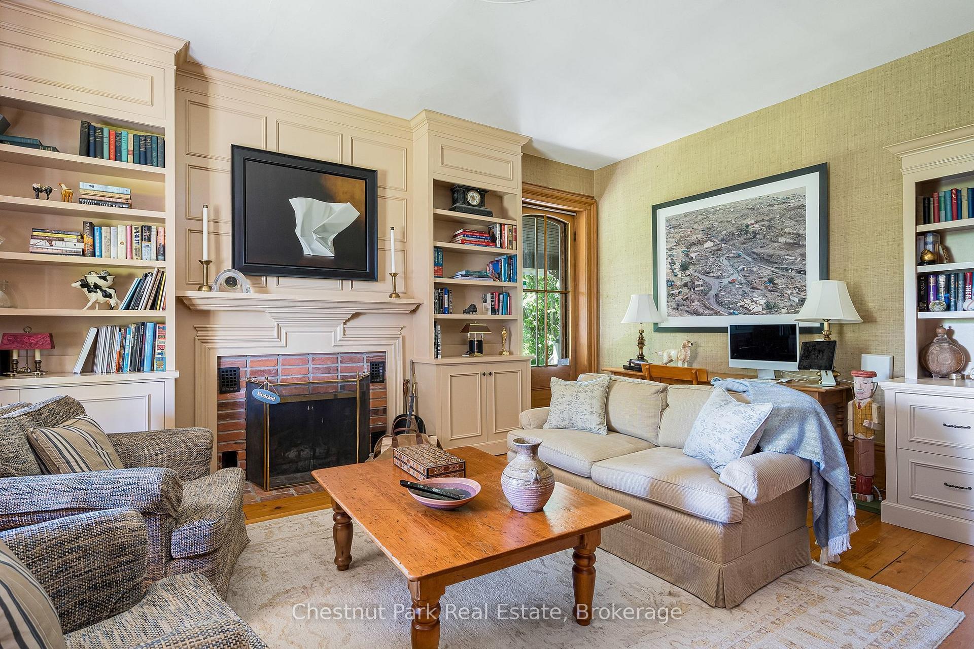 6 Bedroom Other's Image 21