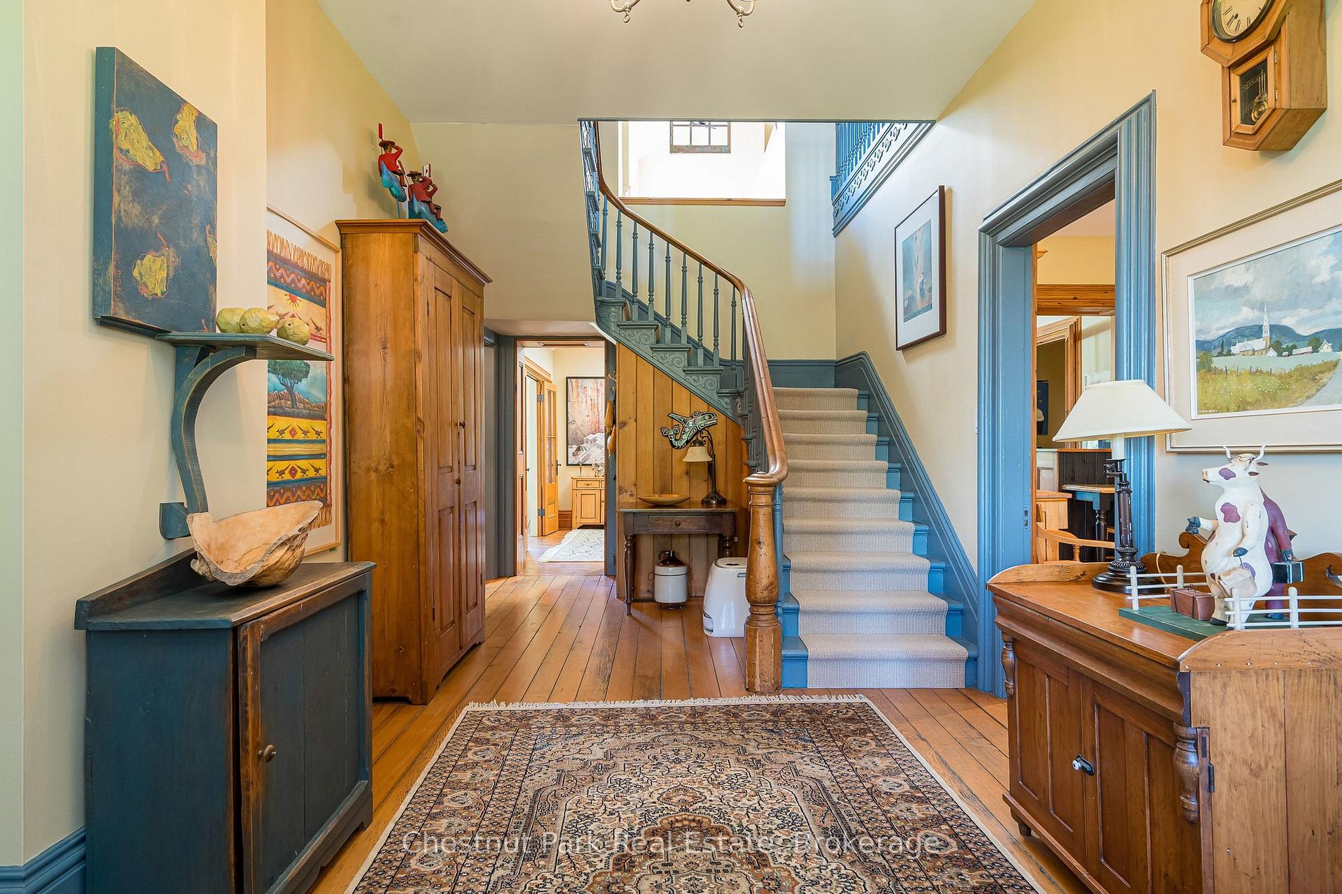 6 Bedroom Other's Image 19