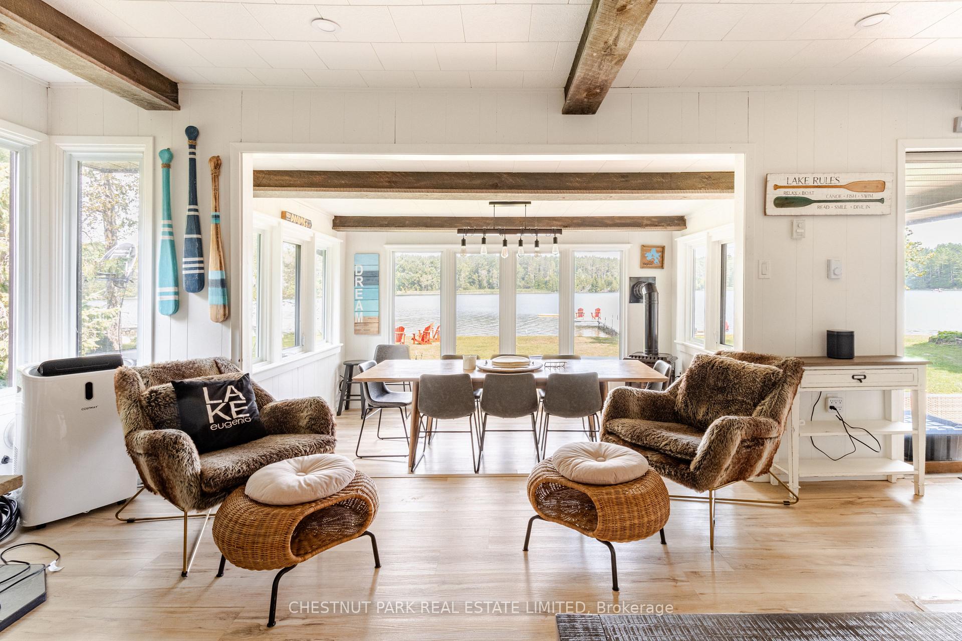 5 Bedroom Single Family Home/House's Image 4