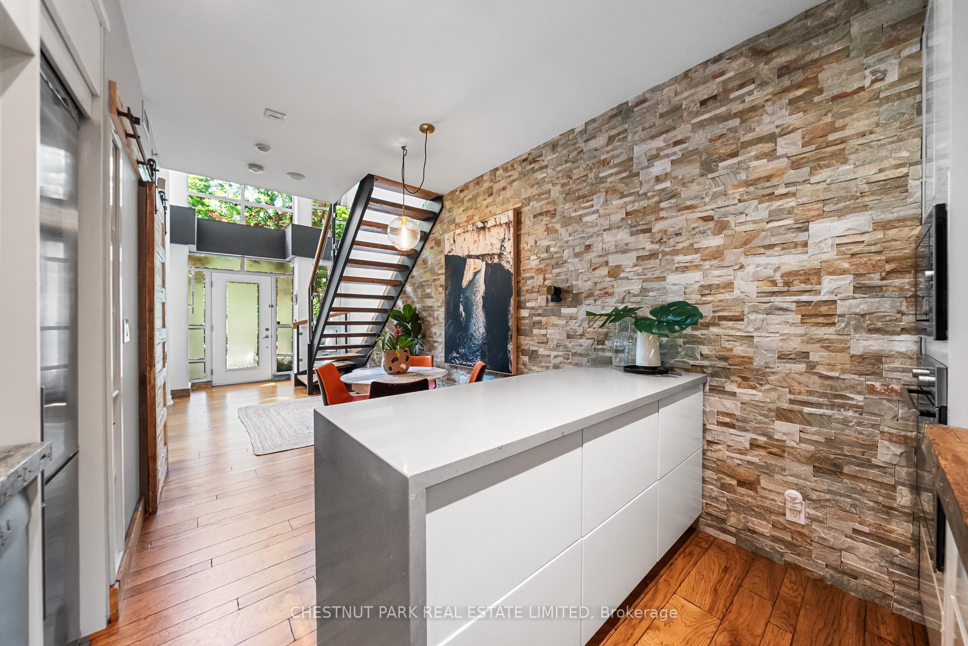 2 Bedroom Apartment/Flat's Image 9