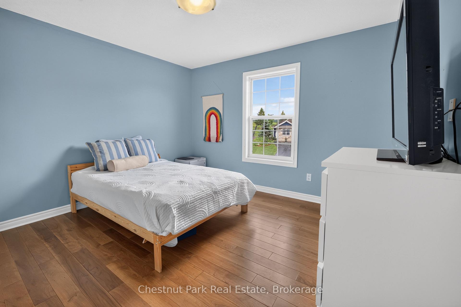 5 Bedroom Single Family Home/House's Image 15