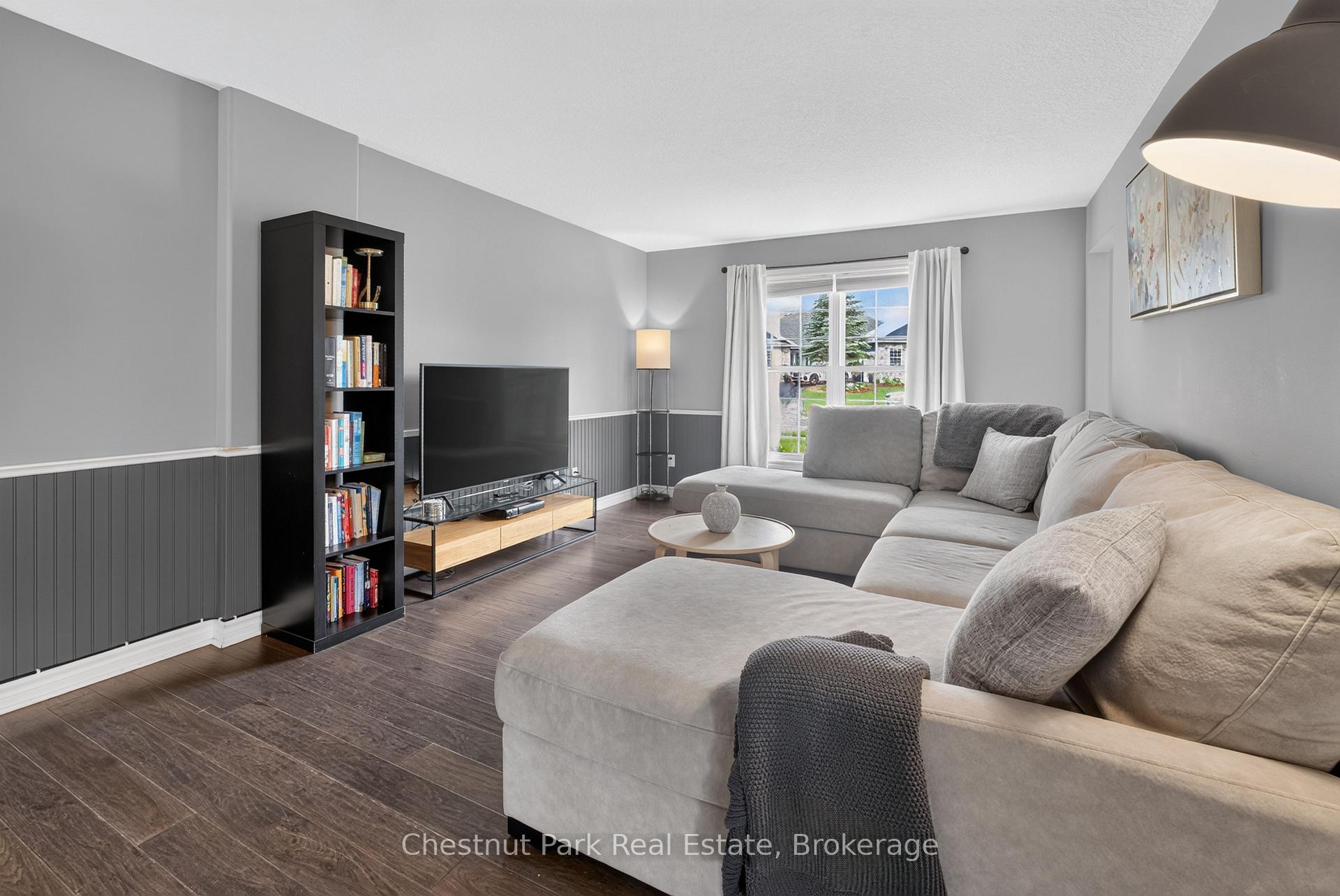 5 Bedroom Single Family Home/House's Image 10