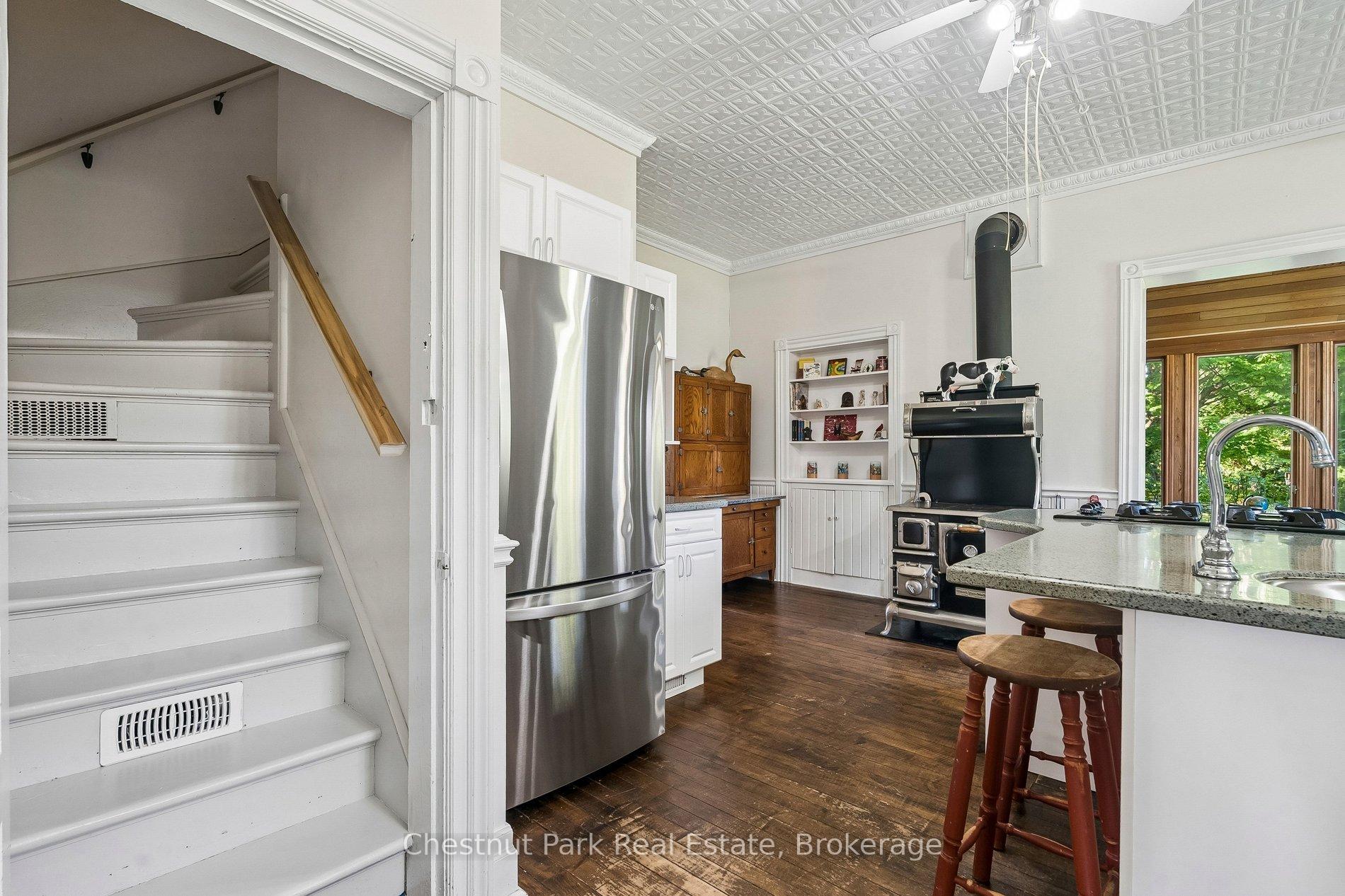 5 Bedroom Other's Image 6