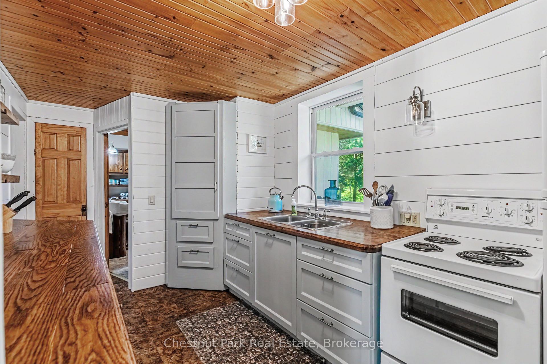 2 Bedroom Single Family Home/House's Image 13