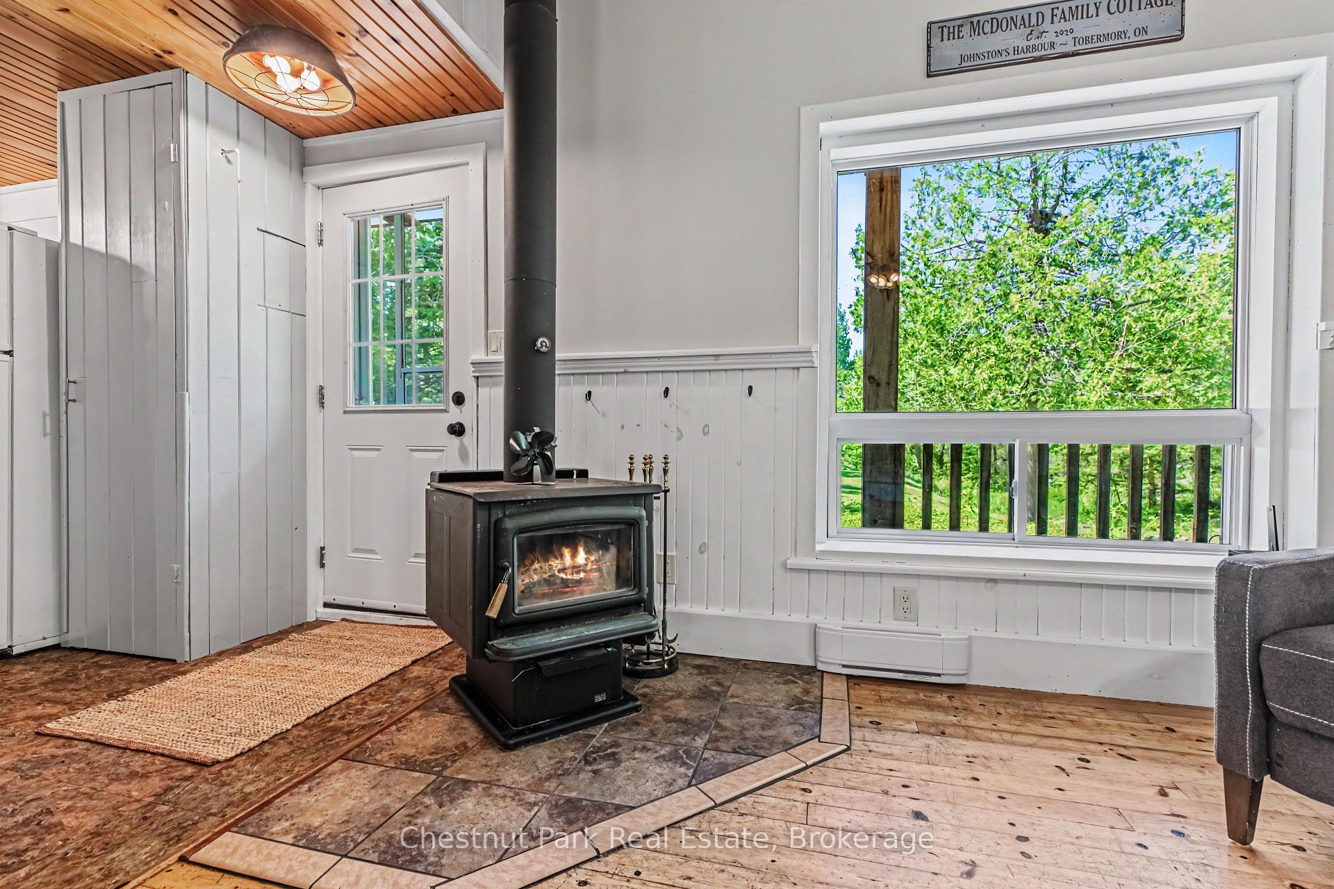 2 Bedroom Single Family Home/House's Image 6