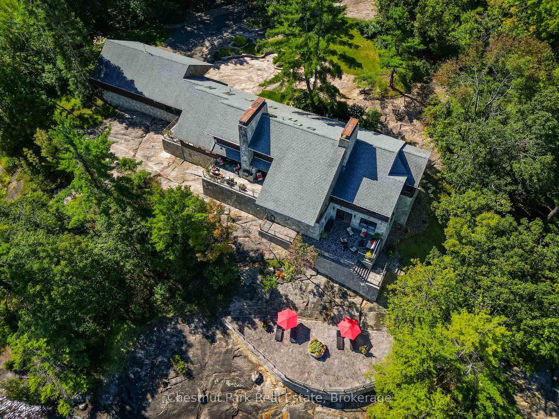 5 Bedroom Single Family Home/House's Image 25