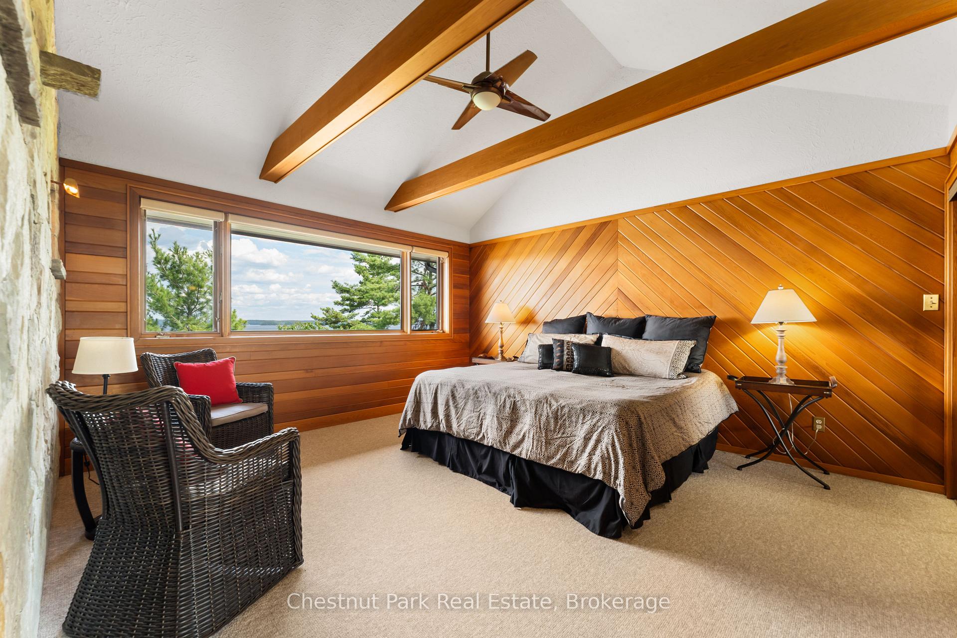 5 Bedroom Single Family Home/House's Image 14