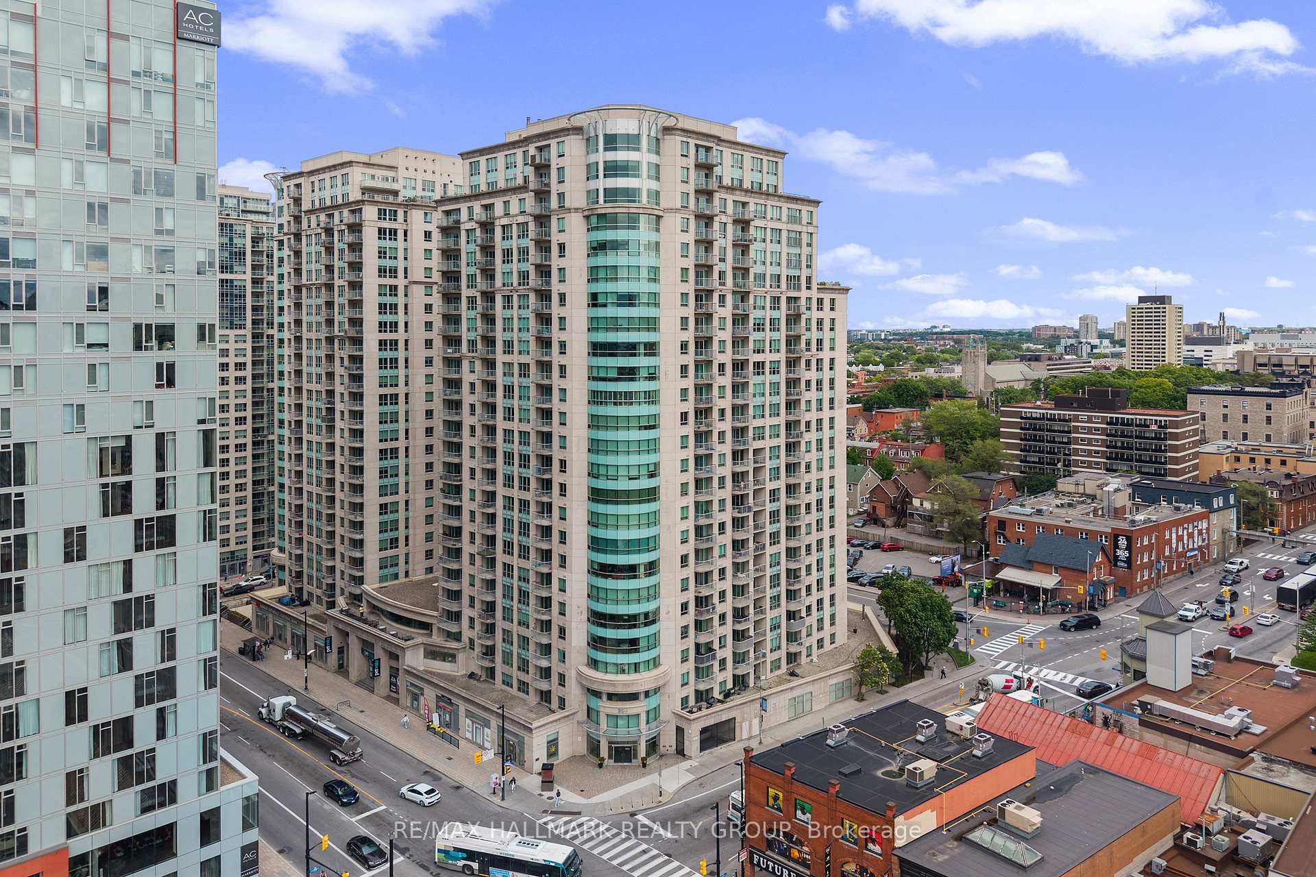 1702 - 200 Rideau Street Ottawa Ontario Canada Sale residential   Royal LePage Performance Realty, Brokerage *