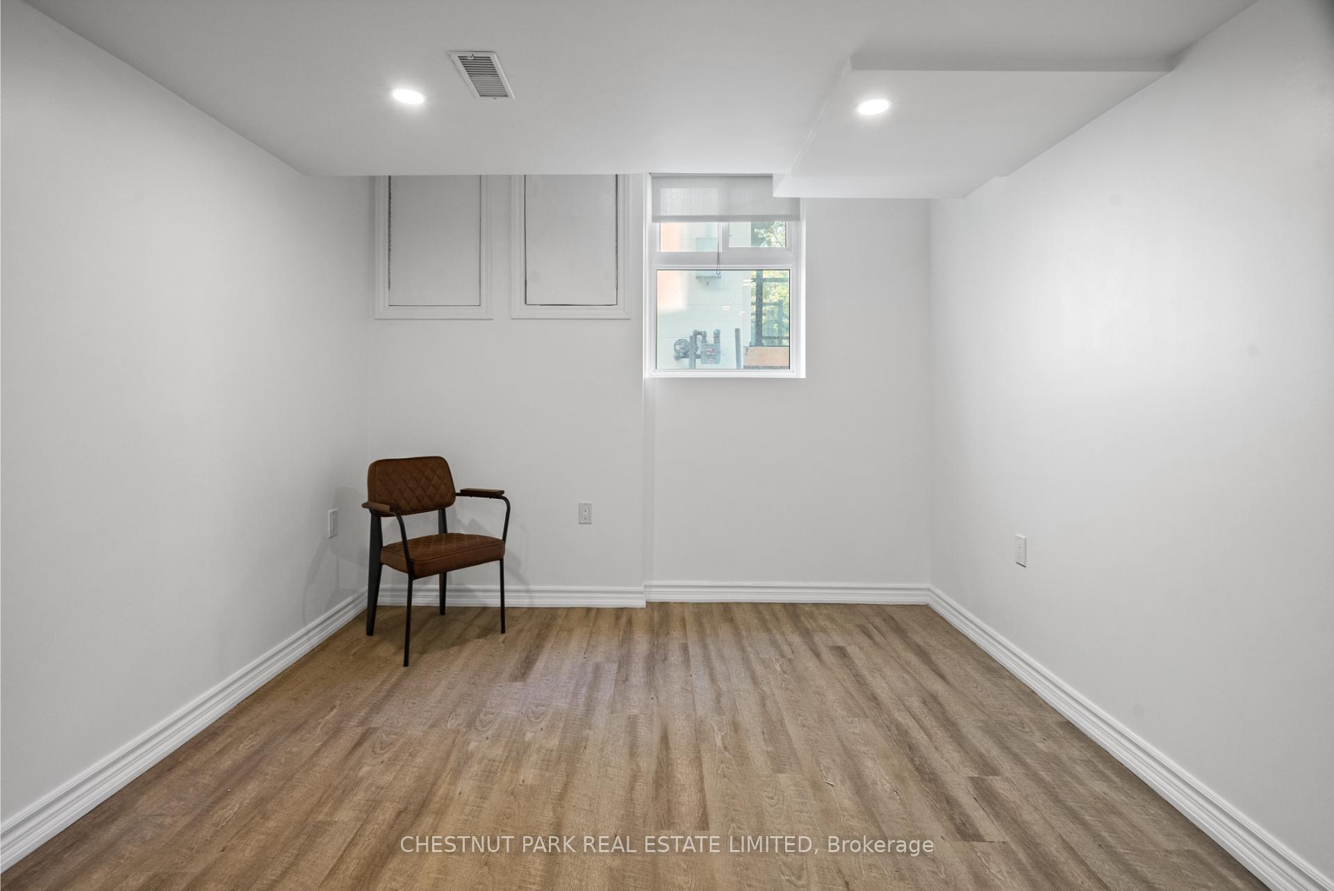 5 Bedroom Other's Image 34