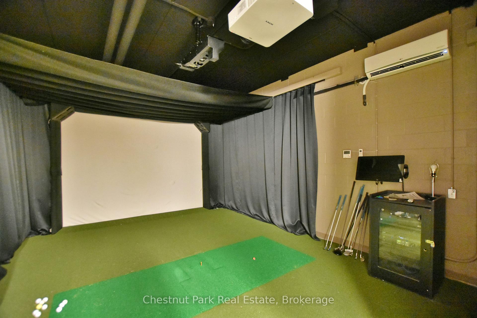 2 Bedroom Apartment/Flat's Image 33
