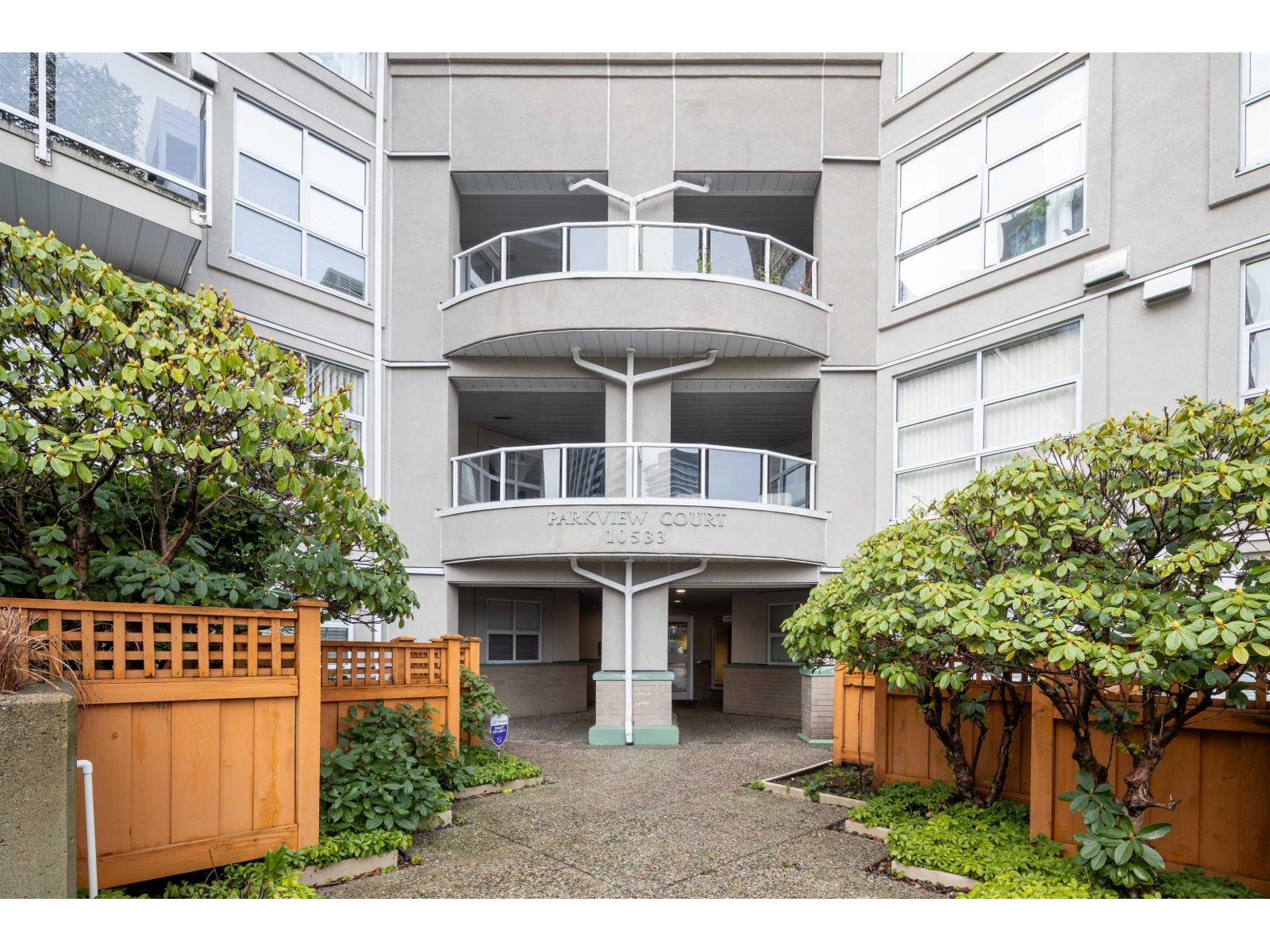 313 10533 UNIVERSITY DRIVE Surrey British Columbia Canada Sale residential Harry Chand HomeLife Benchmark Realty Corp.