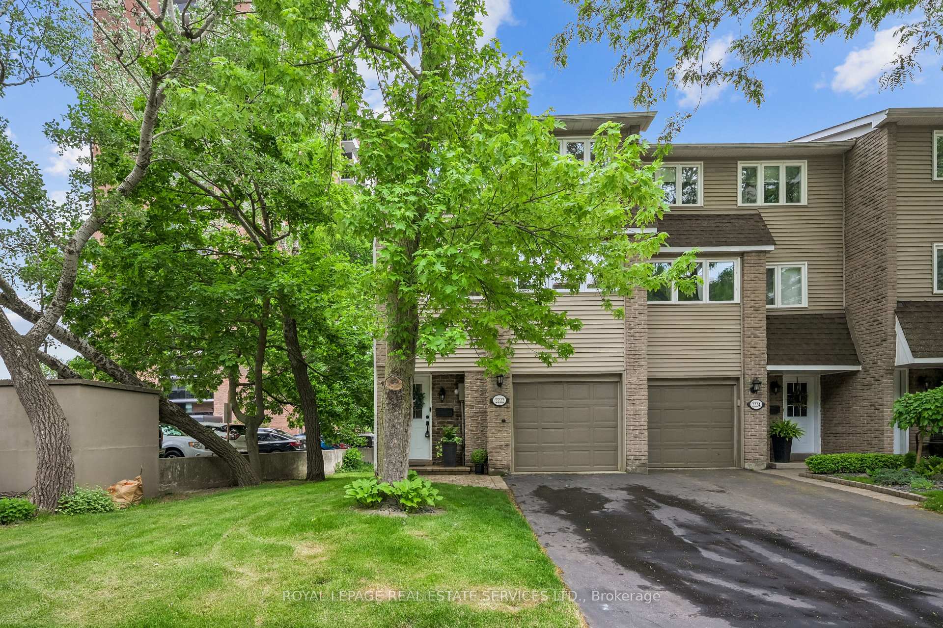 1 - 2222 Marine Drive Oakville Ontario Canada Sale residential Kevin Kilislian Kingsway Real Estate Brokerage*