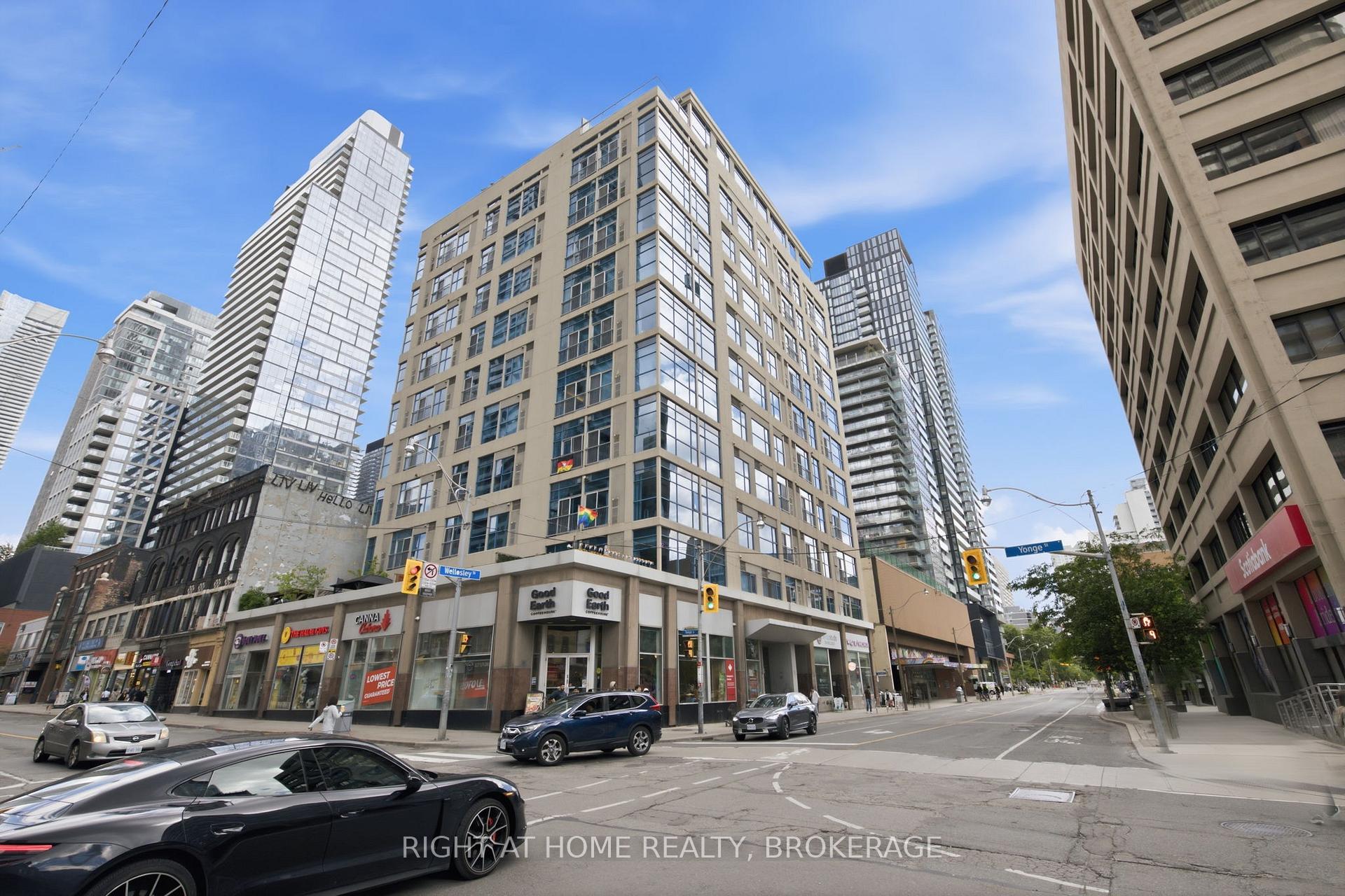 802 - 8 Wellesley Street E Toronto Ontario Canada Sale residential Tom Woods Right at Home Realty, Brokerage*