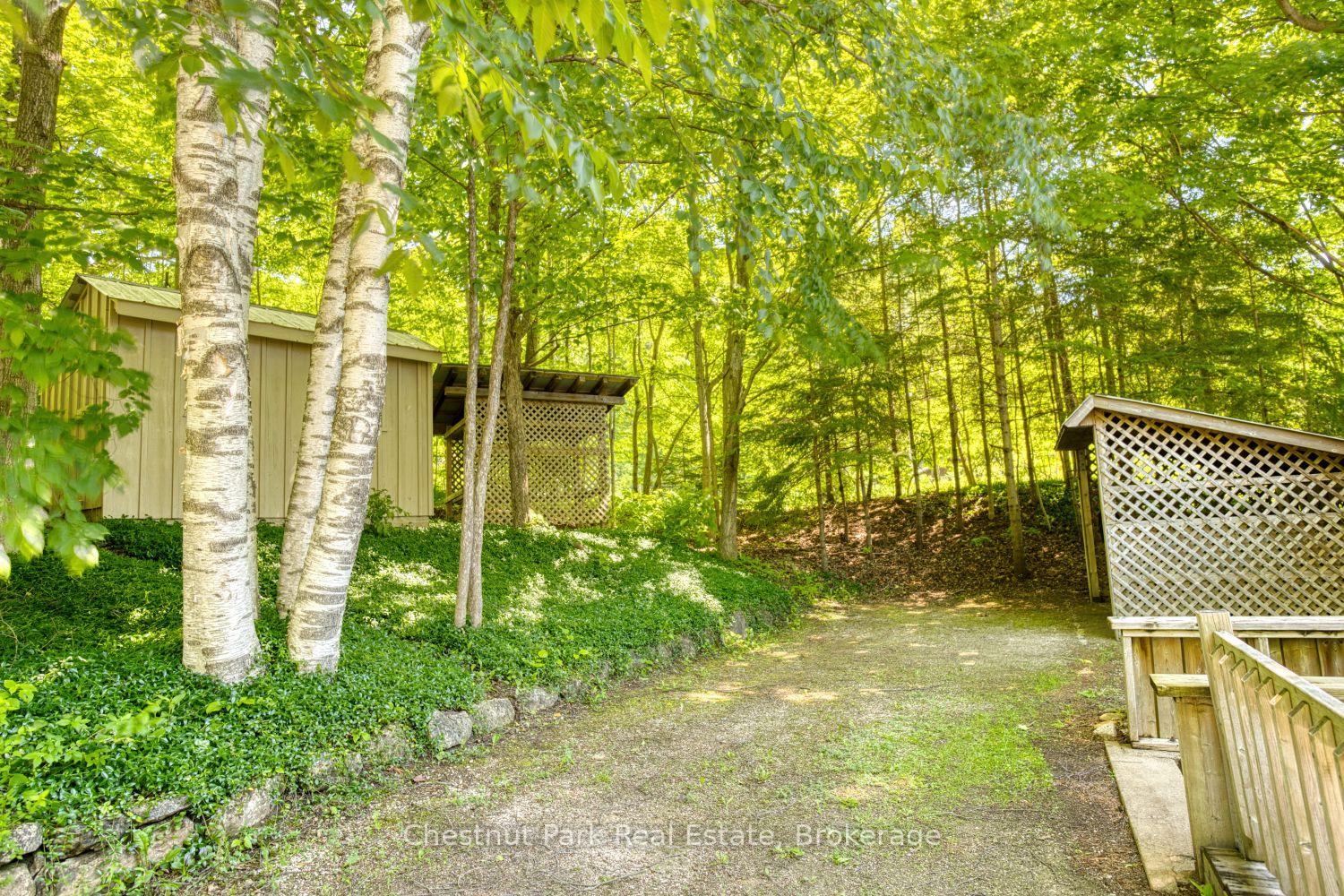 4 Bedroom Single Family Home/House's Image 22
