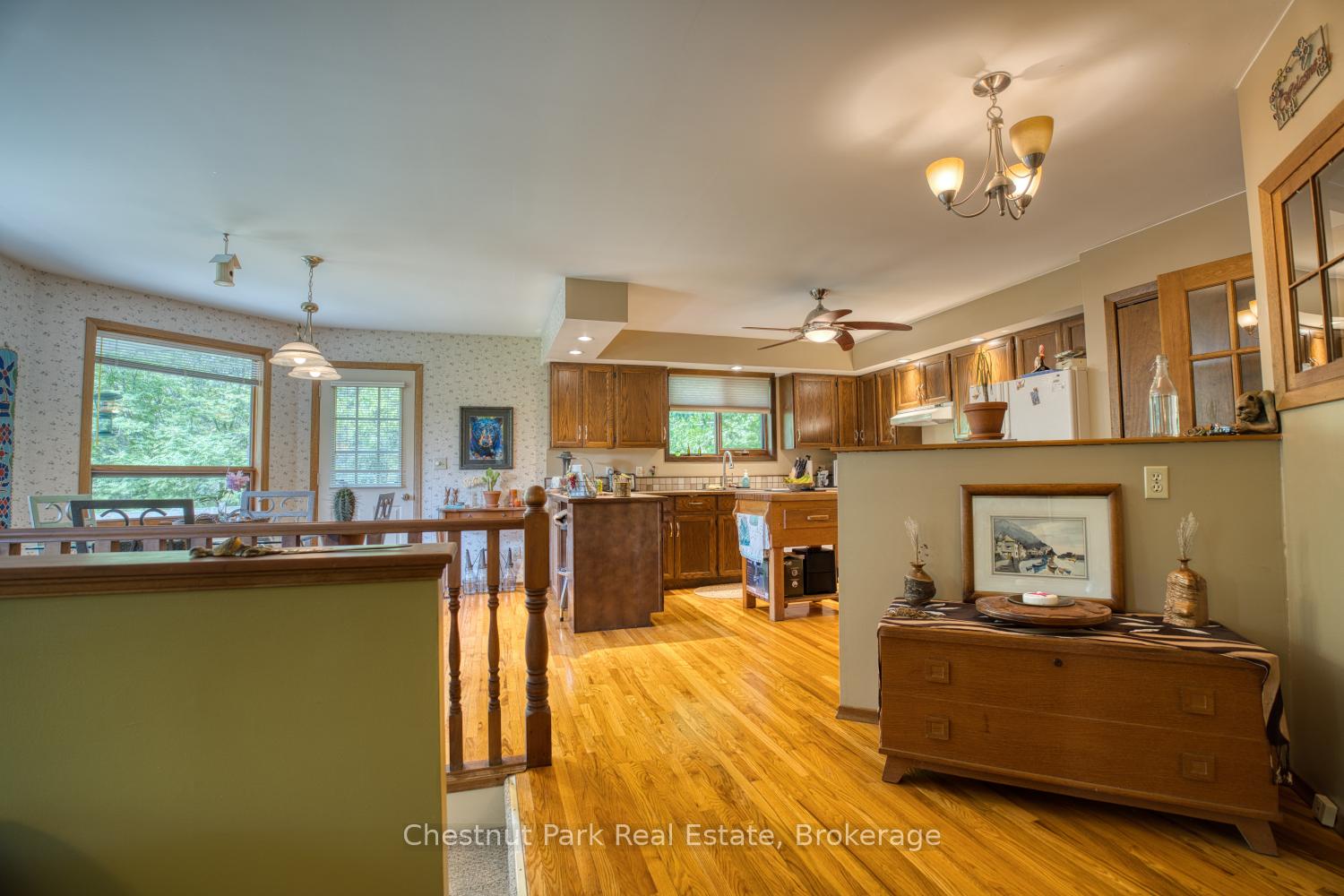 4 Bedroom Single Family Home/House's Image 4