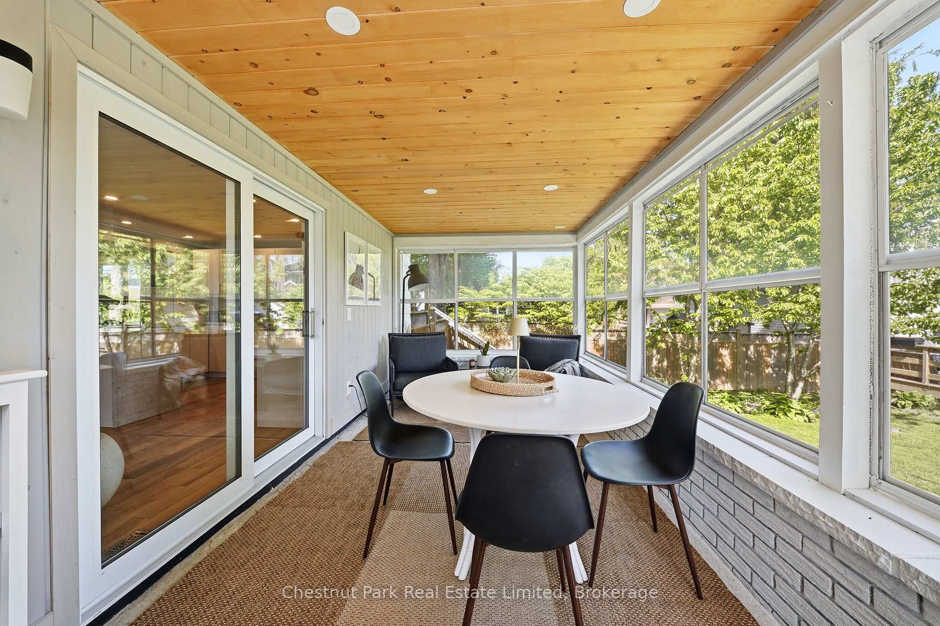 3 Bedroom Single Family Home/House's Image 29