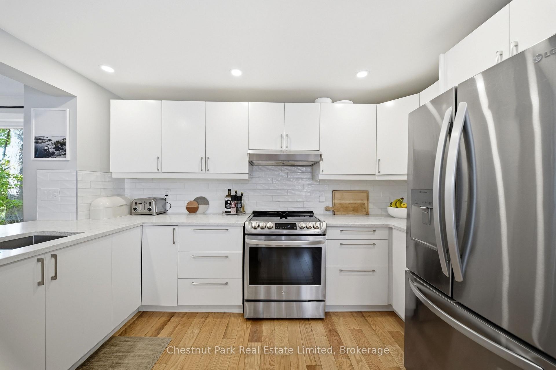 3 Bedroom Single Family Home/House's Image 11