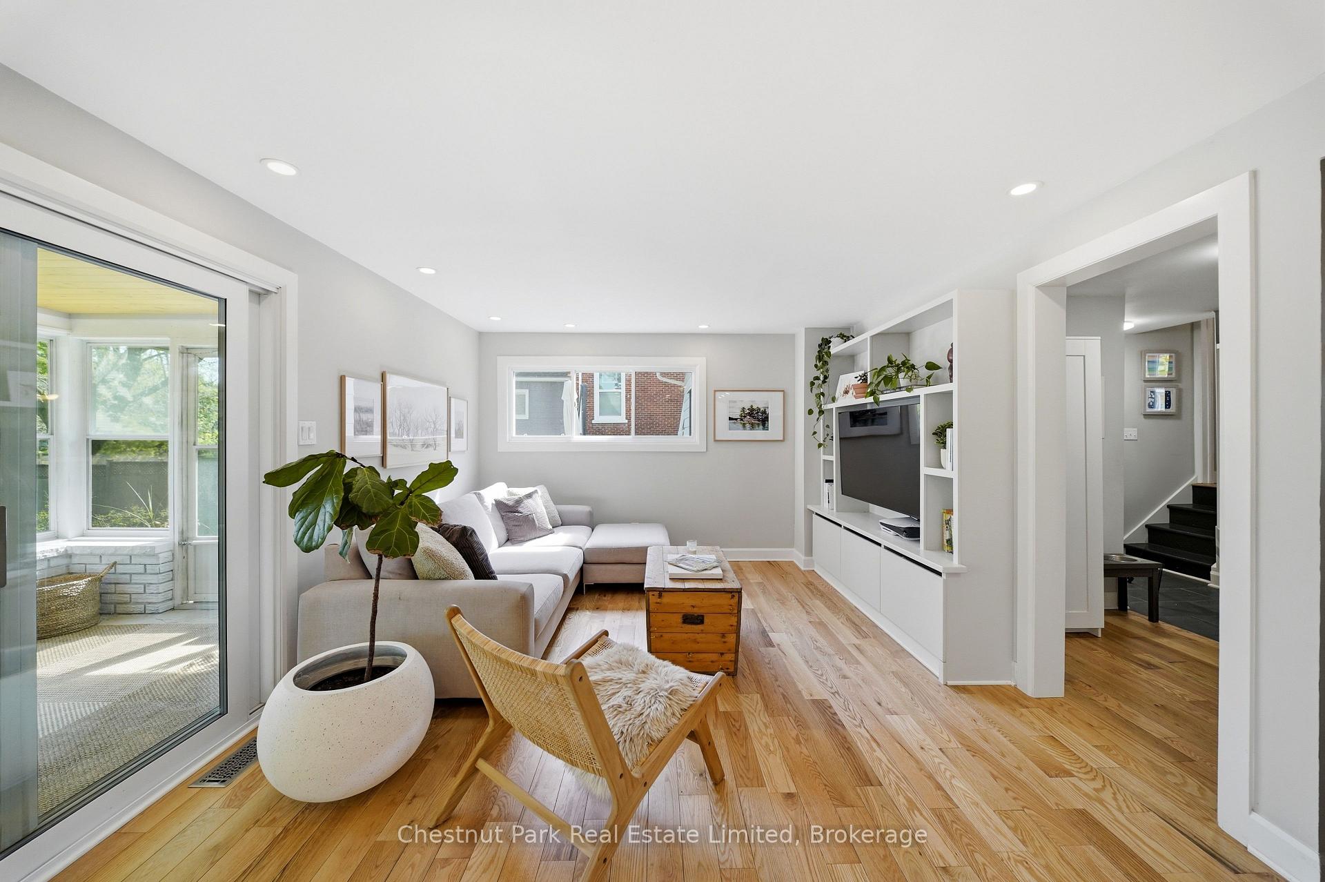3 Bedroom Single Family Home/House's Image 12
