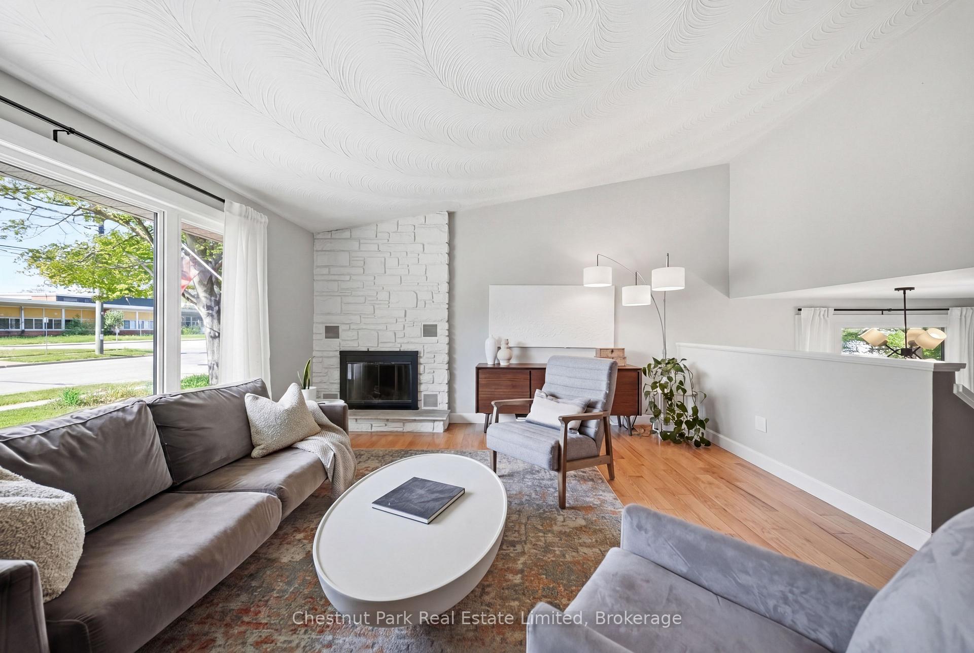 3 Bedroom Single Family Home/House's Image 4
