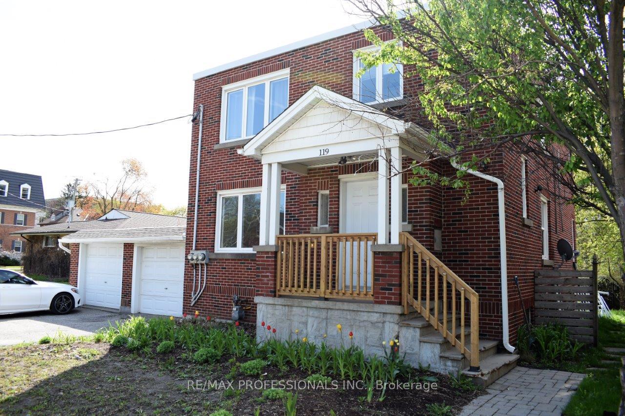 A-Upper - 119 Erb Street E Waterloo Ontario Canada Rent residential Brian Pennington RE/MAX Professionals Inc., Brokerage *