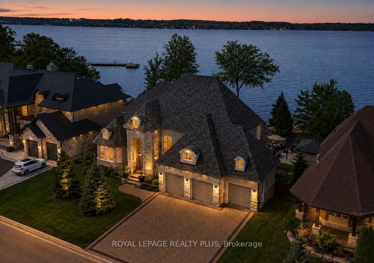 39 Plunkett Court Barrie Ontario Canada Sale residential Jeffrey Vella Royal LePage Realty Plus, Brokerage*