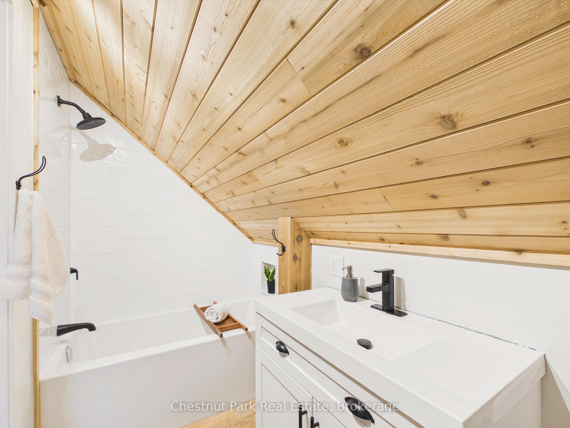 2 Bedroom Single Family Home/House's Image 30