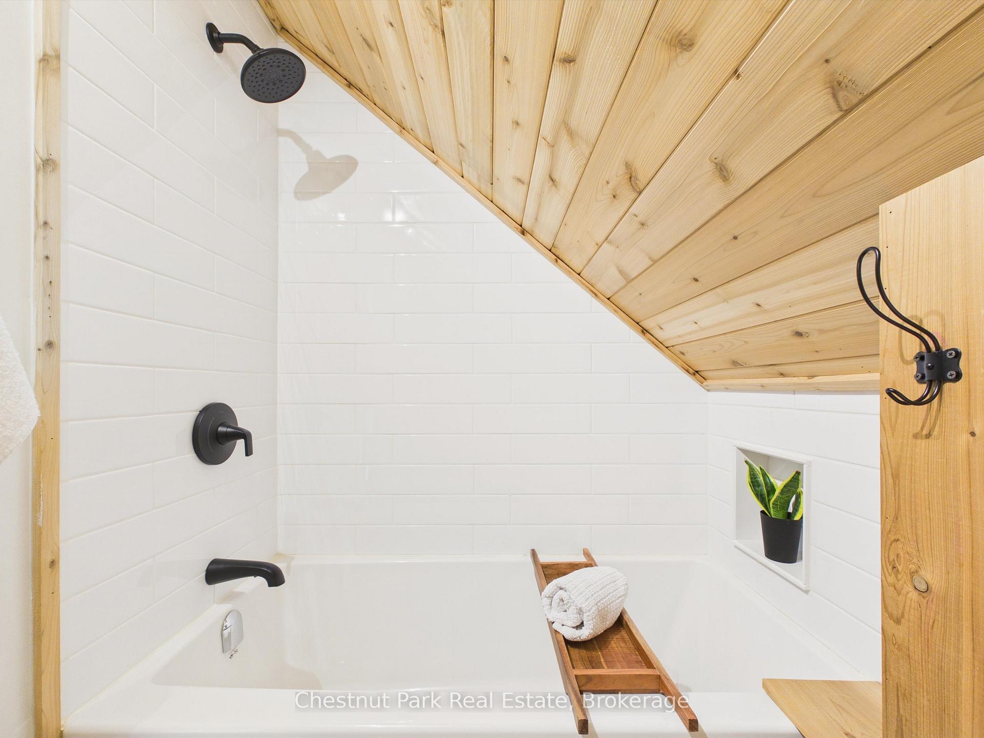 2 Bedroom Single Family Home/House's Image 29