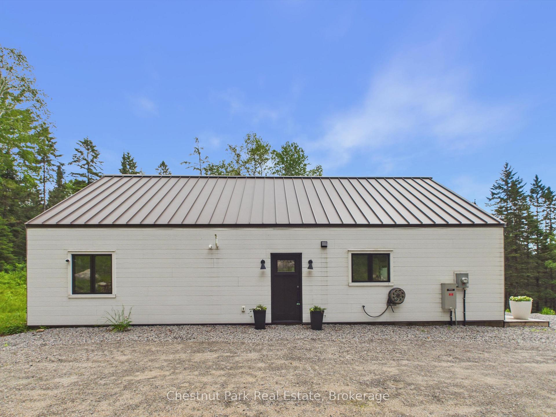 2 Bedroom Single Family Home/House's Image 45