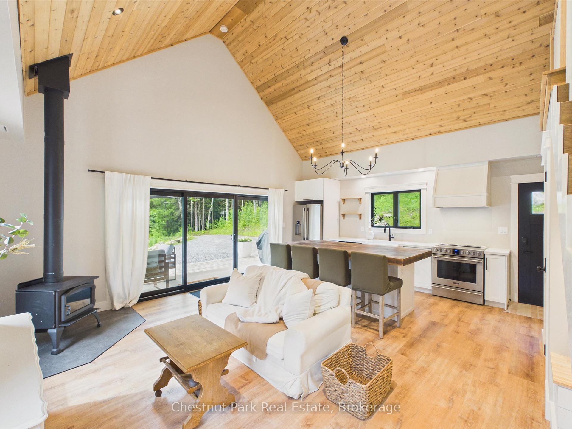 2 Bedroom Single Family Home/House's Image 4
