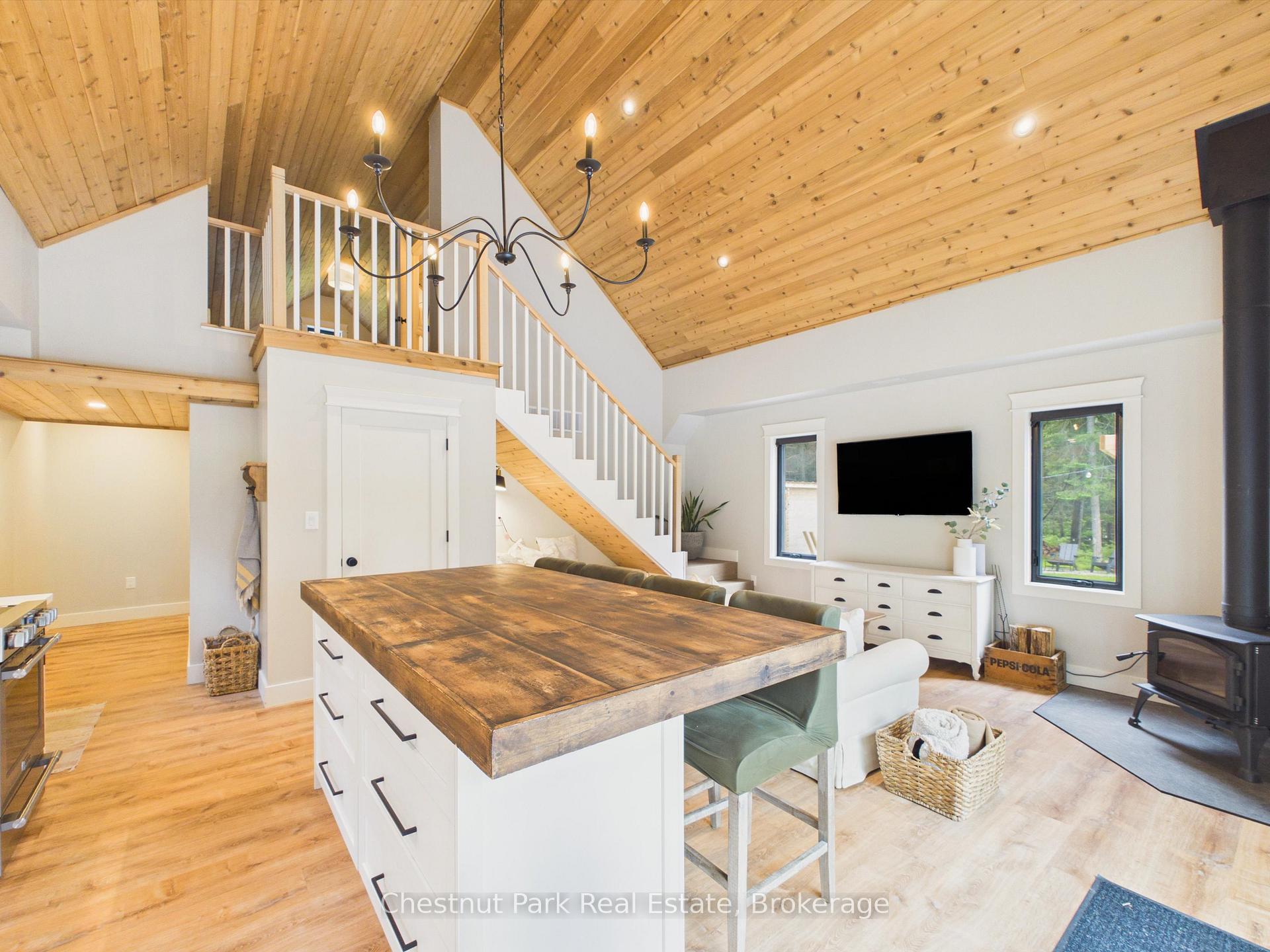 2 Bedroom Single Family Home/House's Image 6