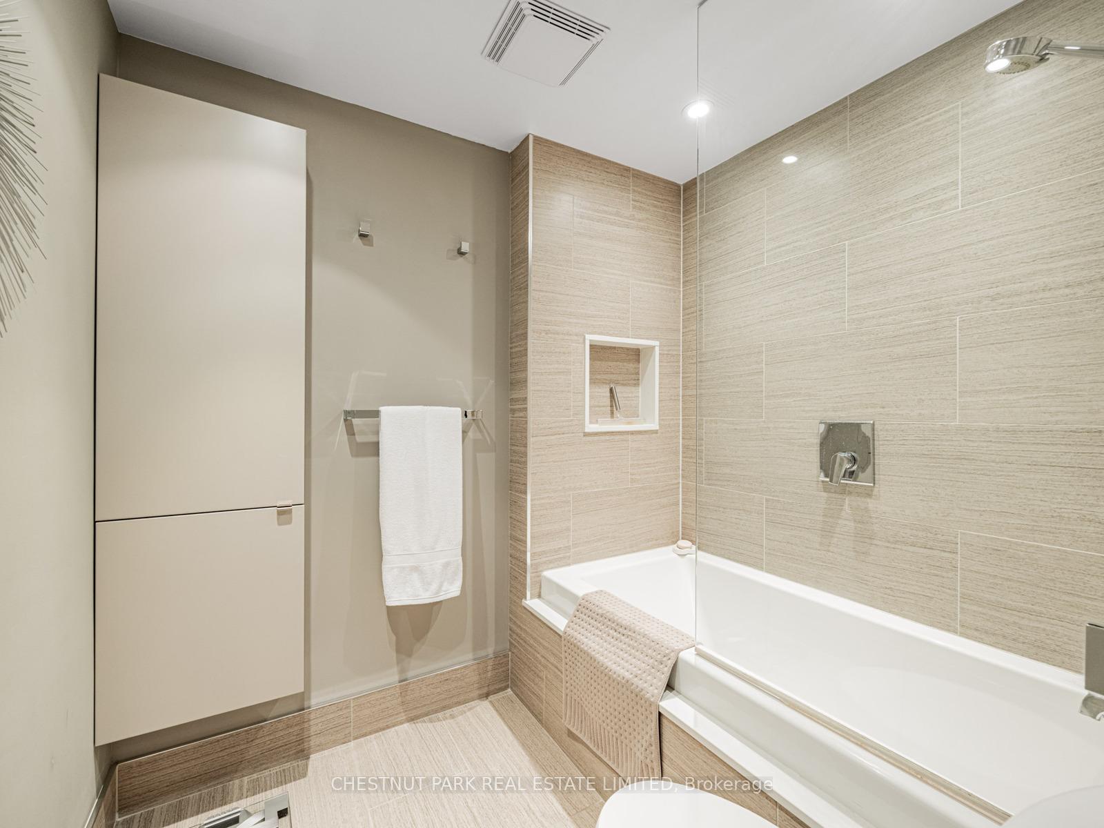 2 Bedroom Apartment/Flat's Image 20