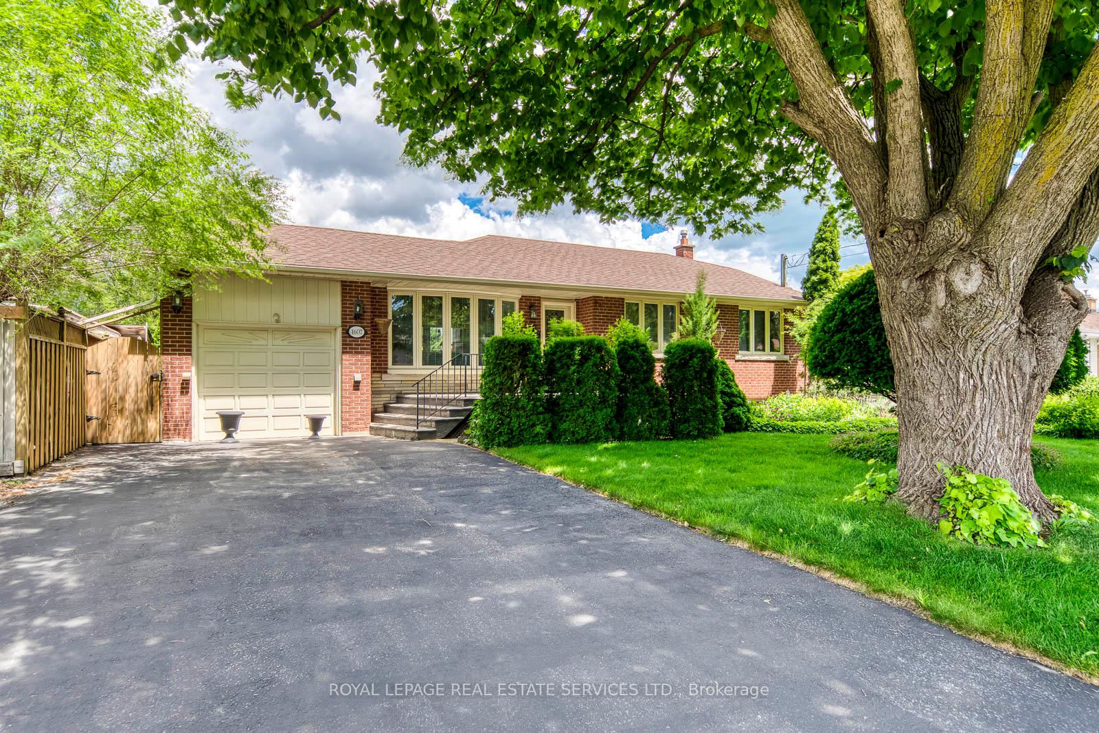 1607 Ewald Road Mississauga Ontario Canada Sale residential Elena Vankevich Brokerage Information: Not available, please contact website owner
