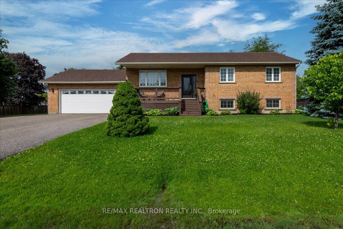 4 Templeton Drive Clearview Ontario Canada Sale residential RON COMMODORE RE/MAX Realtron Realty, Inc. Brokerage*