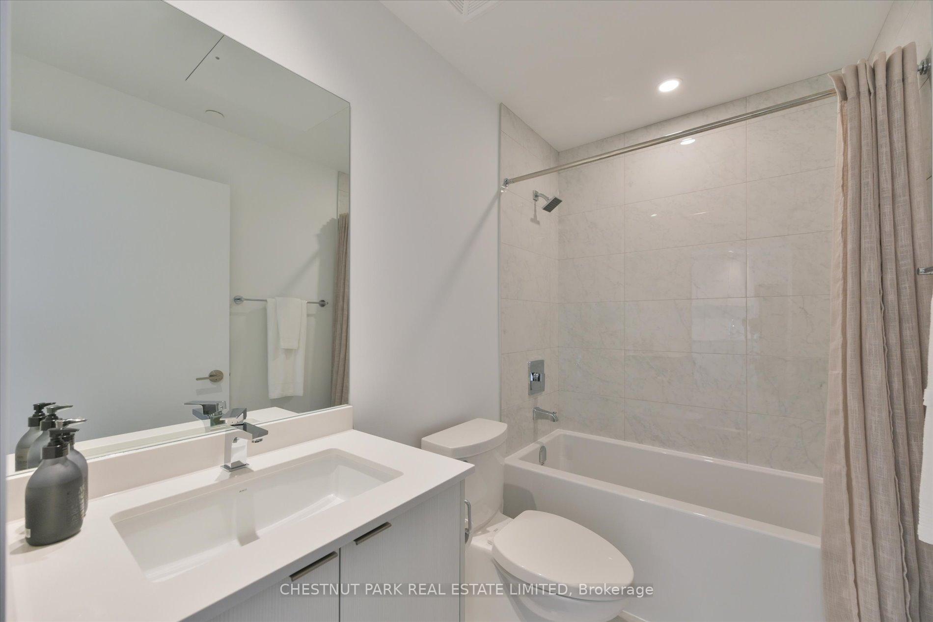 2 Bedroom Apartment/Flat's Image 8