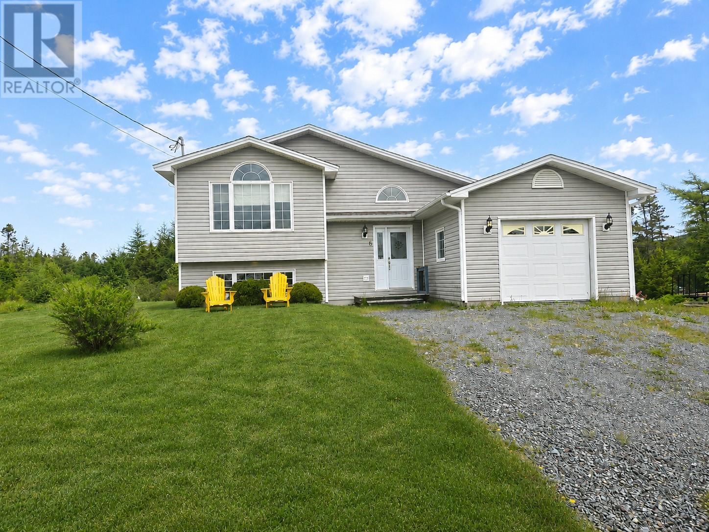 8 Coveyduck Place Makinsons Newfoundland And Labrador Canada Sale residential   BlueKey Realty Inc.