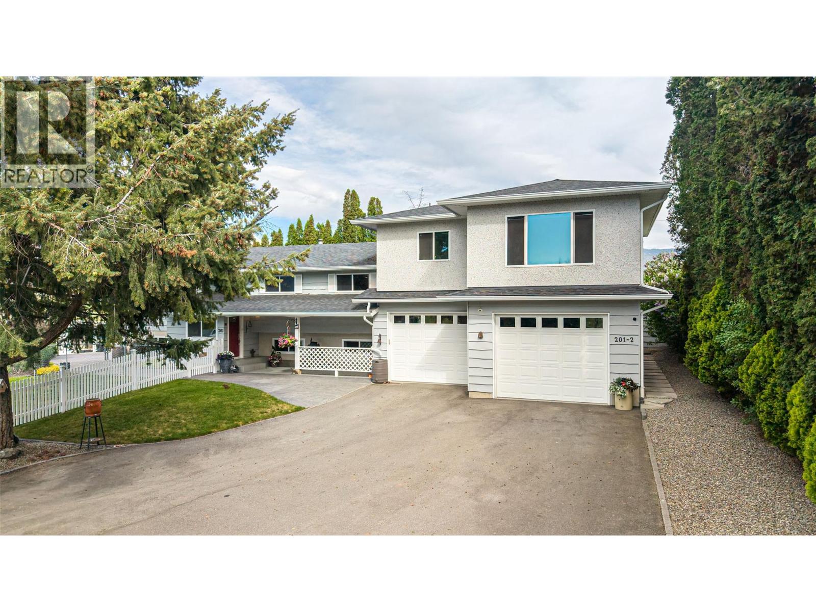 201 Mail Road Kelowna British Columbia Canada Sale residential Luke Menkes Sutton Centre Realty, Brokerage*