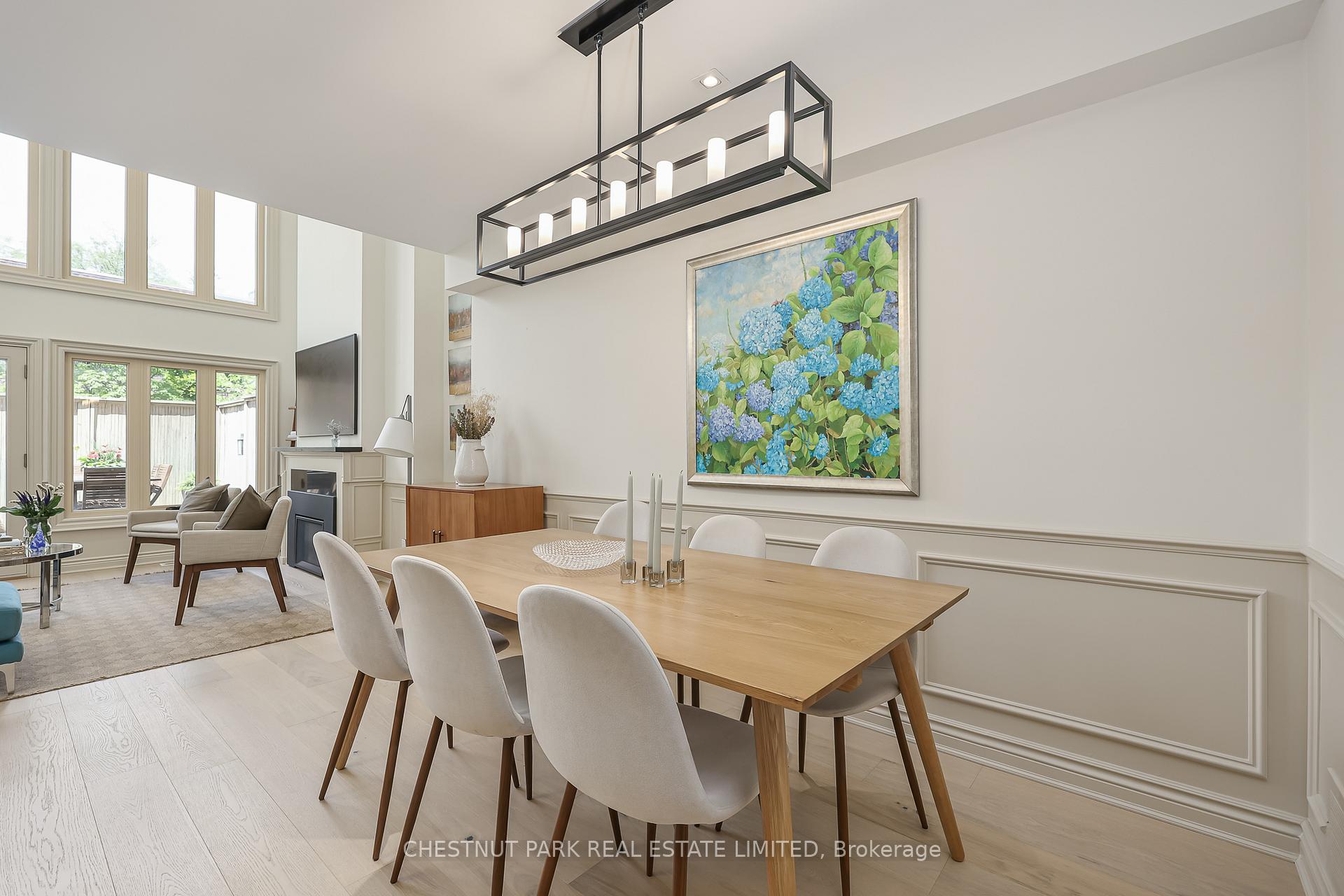 4 Bedroom Villa/Townhouse's Image 8