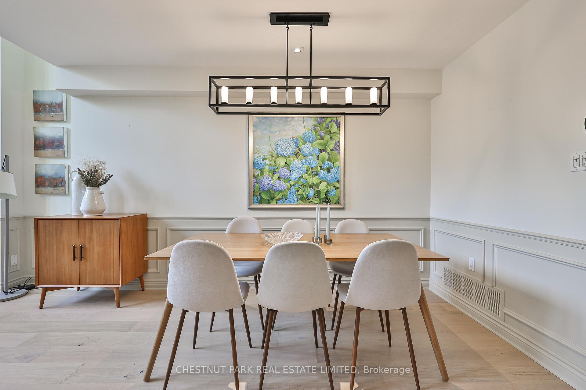 4 Bedroom Villa/Townhouse's Image 7
