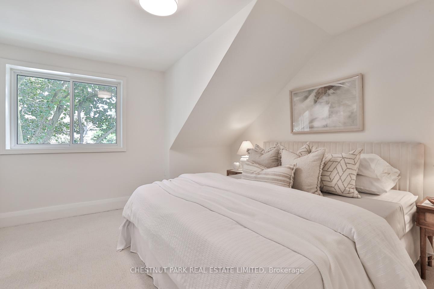 3 Bedroom Single Family Home/House's Image 9