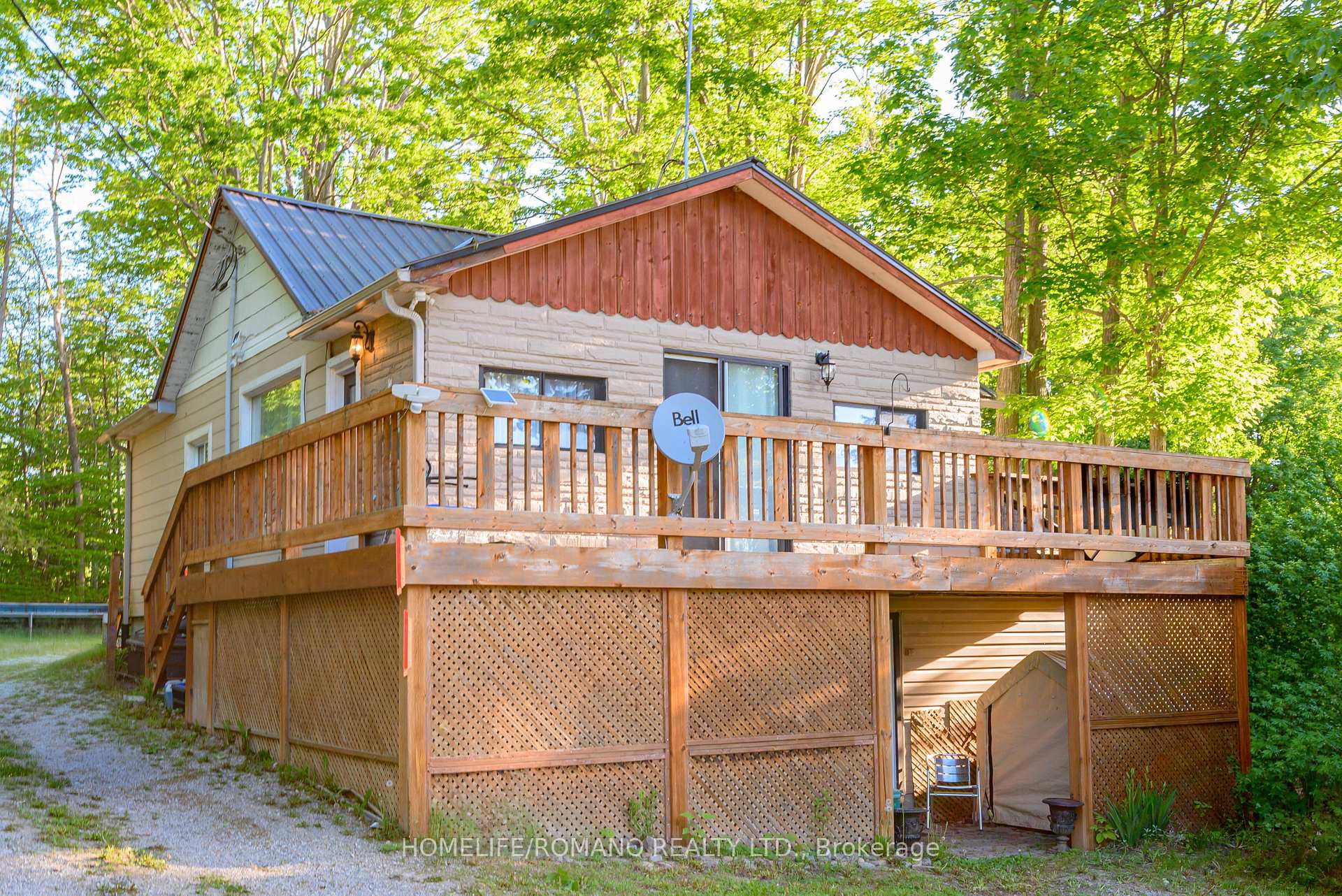 15 Pleasure Street Kawartha Lakes Ontario Canada Sale residential Michael Alfano HomeLife/ROMANO Realty Ltd., Brokerage