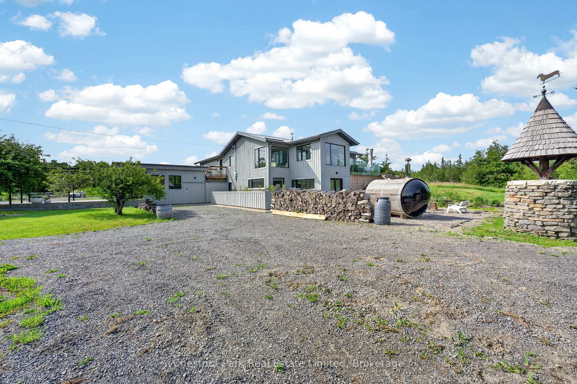 4 Bedroom Other's Image 28