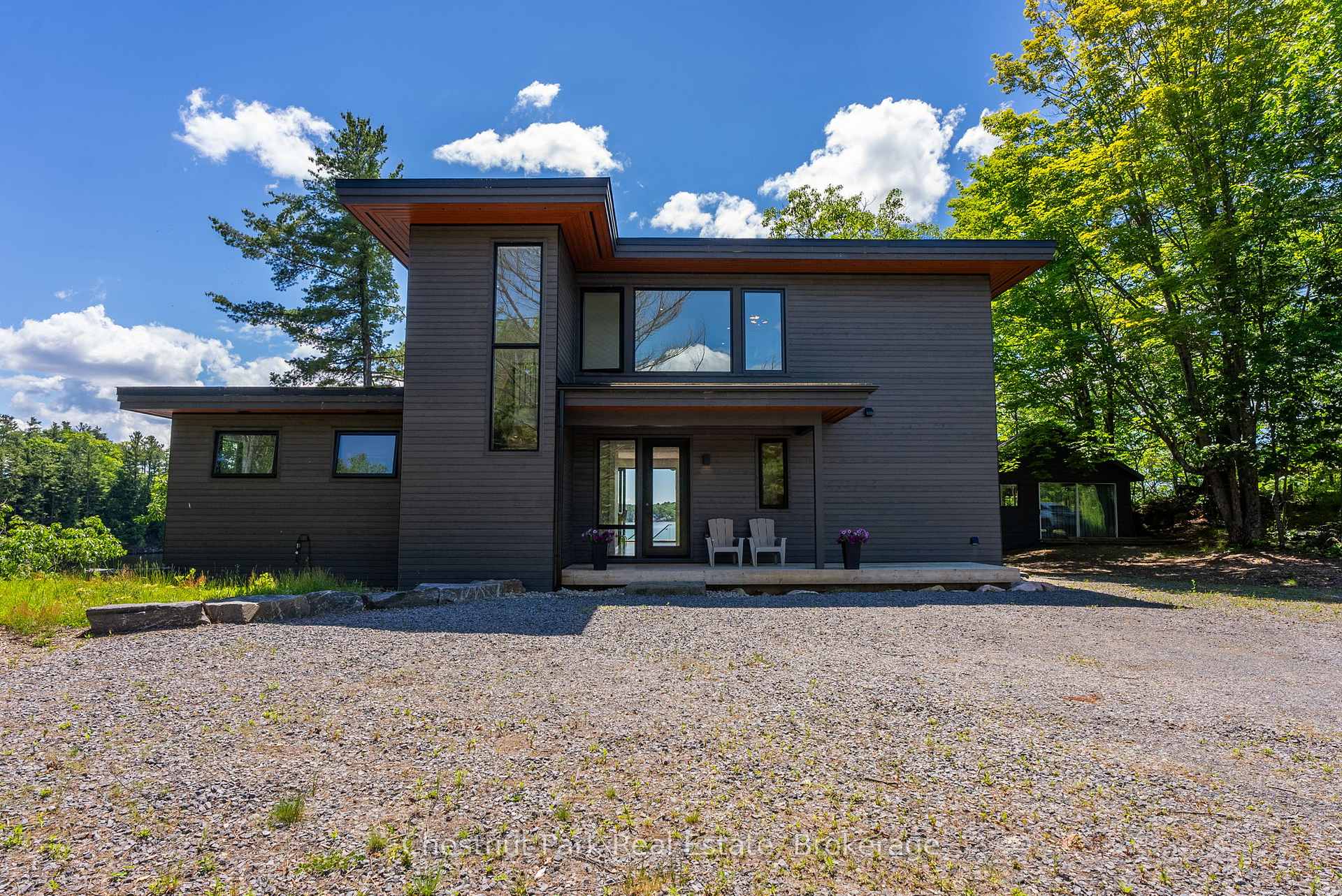 4 Bedroom Single Family Home/House's Image 33