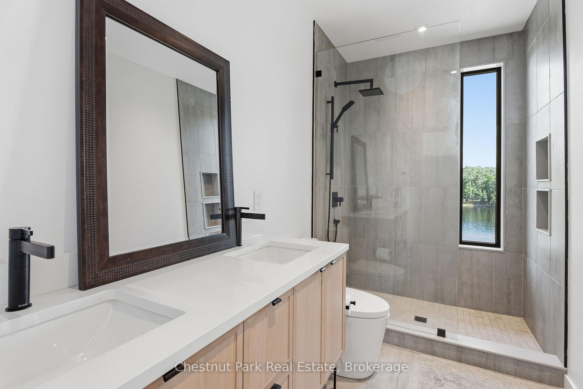 4 Bedroom Single Family Home/House's Image 15
