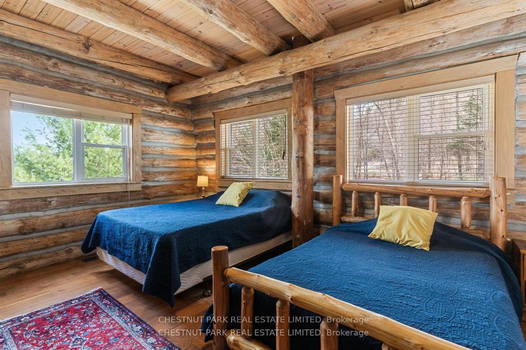4 Bedroom Single Family Home/House's Image 8