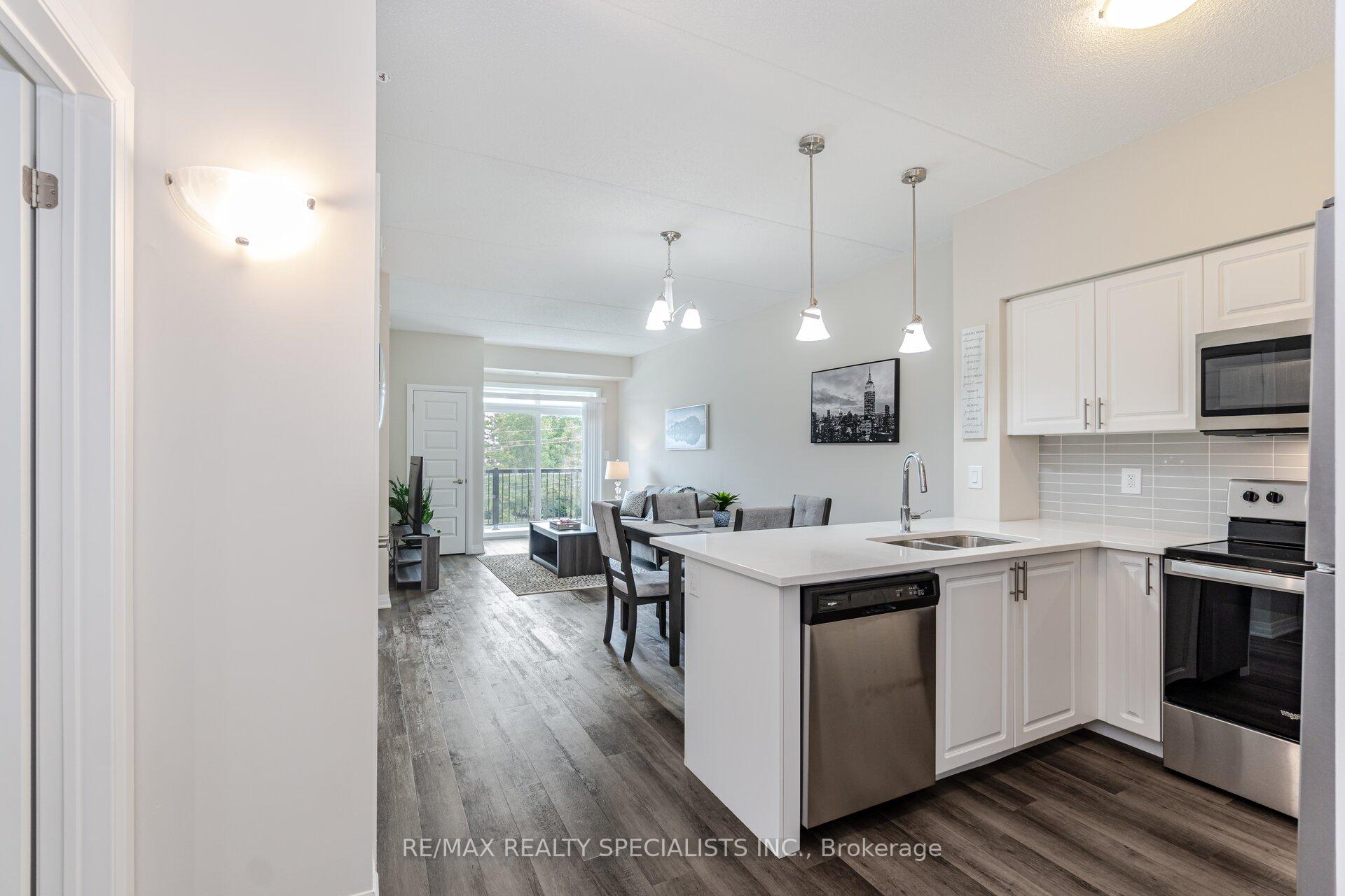 315 - 610 Farmstead Drive Milton Ontario Canada Rent residential Jose Dias RE/MAX Realty Specialists Inc., Brokerage*