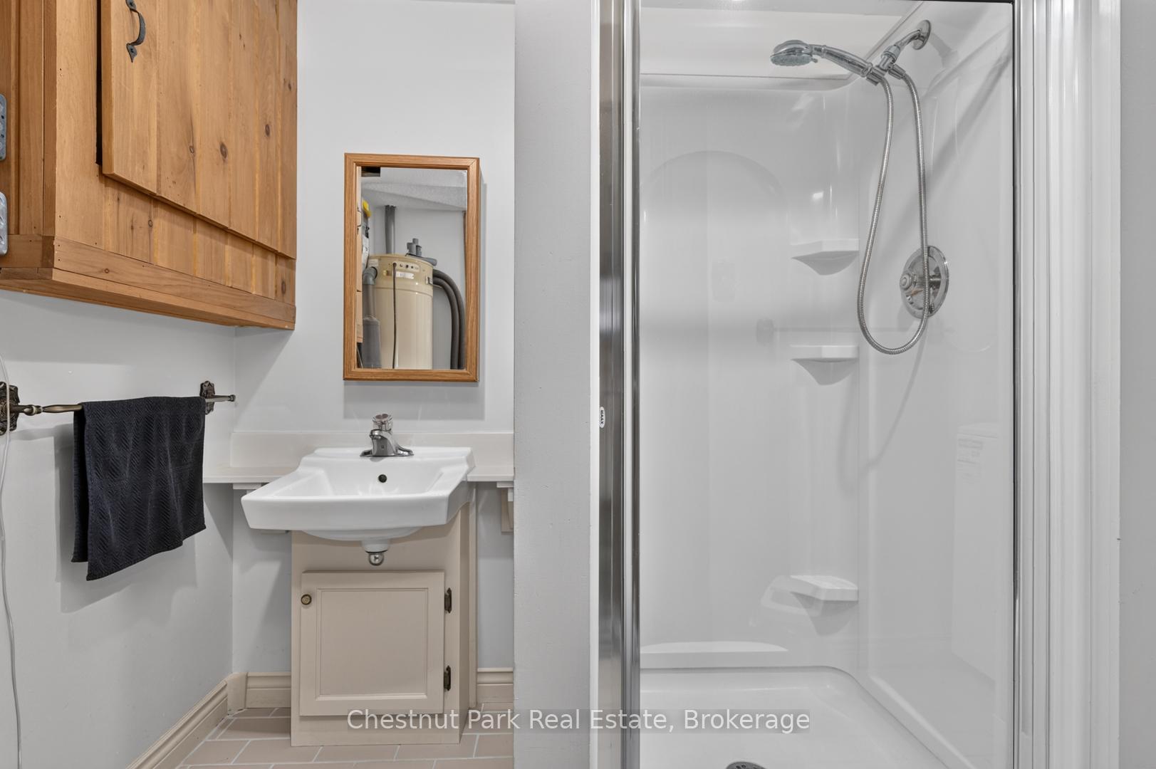 3 Bedroom Single Family Home/House's Image 28